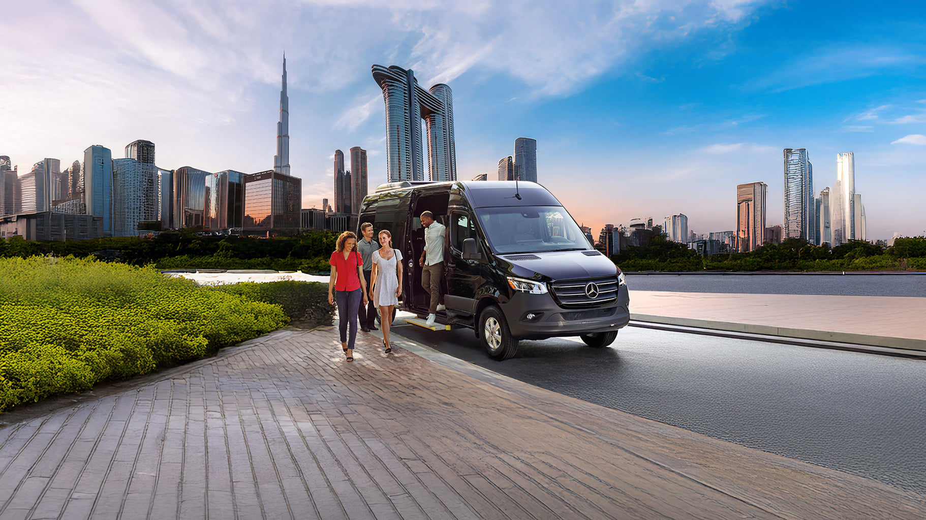 Explore Dubai in Style: Why Luxury Vans are Perfect for City Tours
