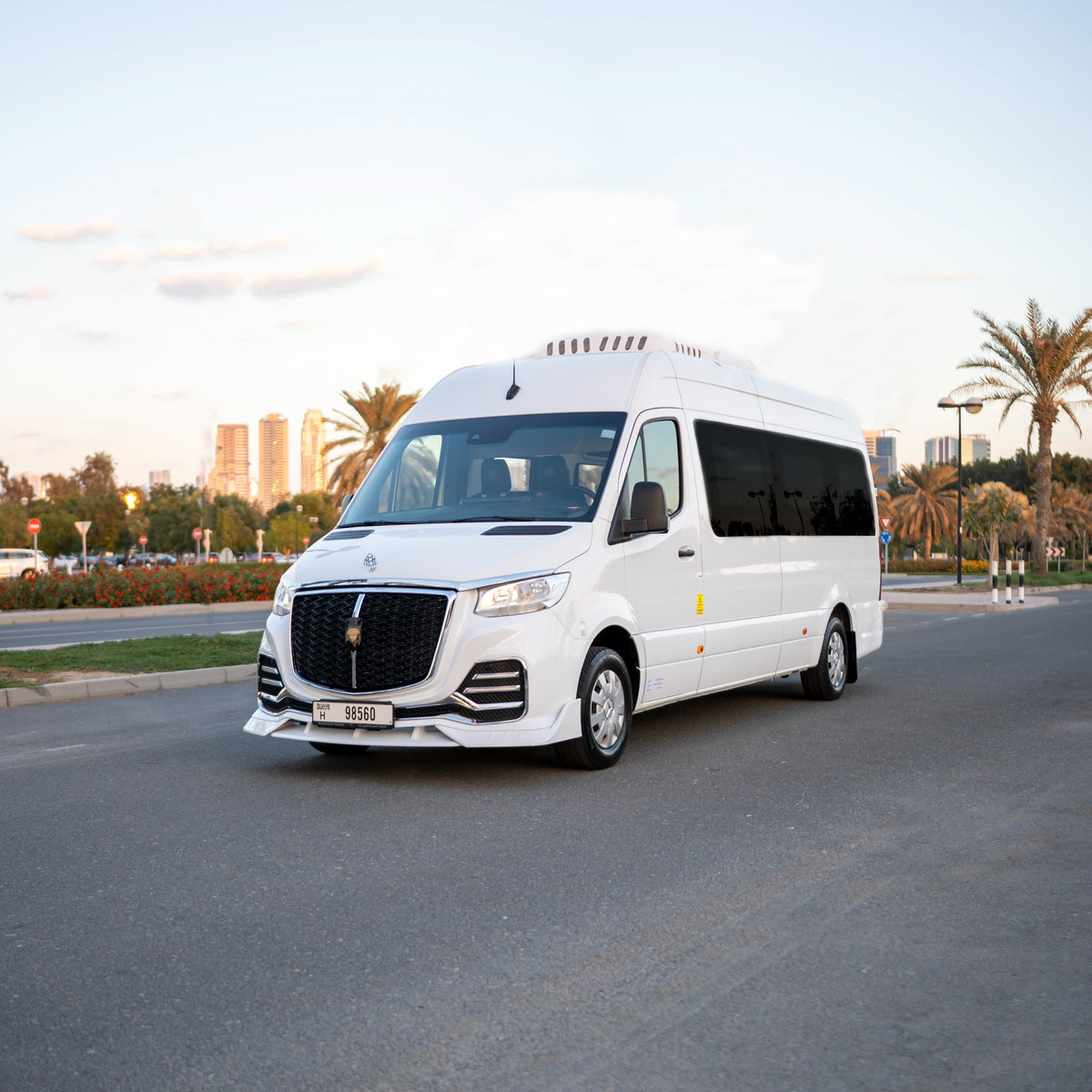 Rent Mercedes Sprinter & V-Class Vans in Dubai – Sprinter King Dubai