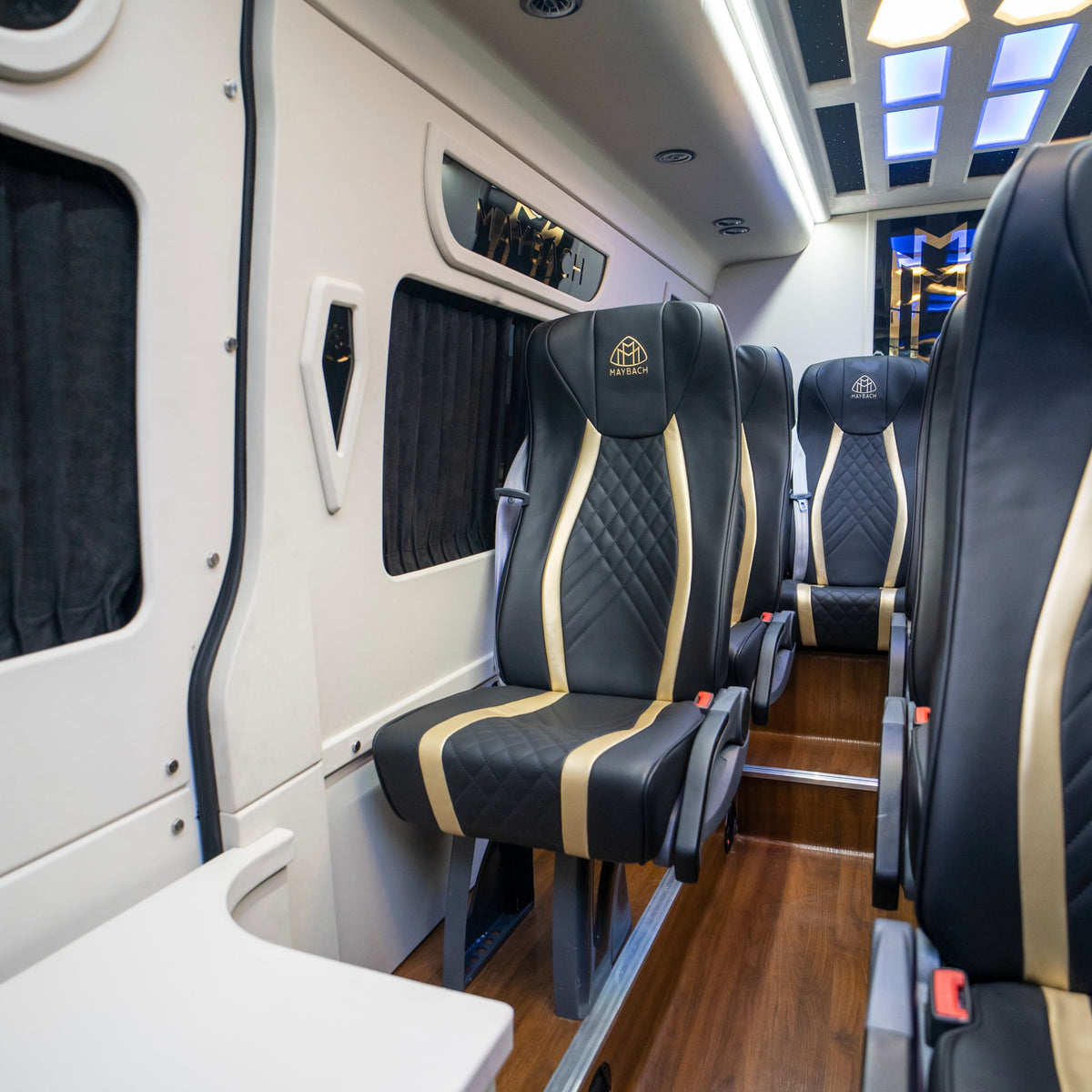 Rent Mercedes Sprinter & V-Class Vans in Dubai – Sprinter King Dubai
